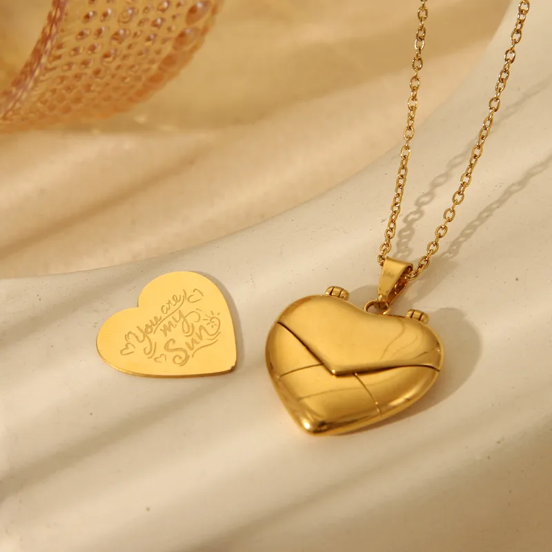 I love you pendant
