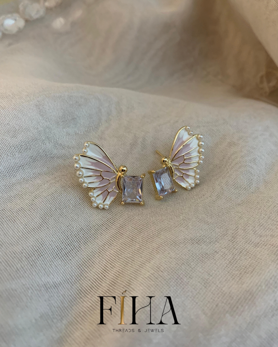 Butterfly zircon ring